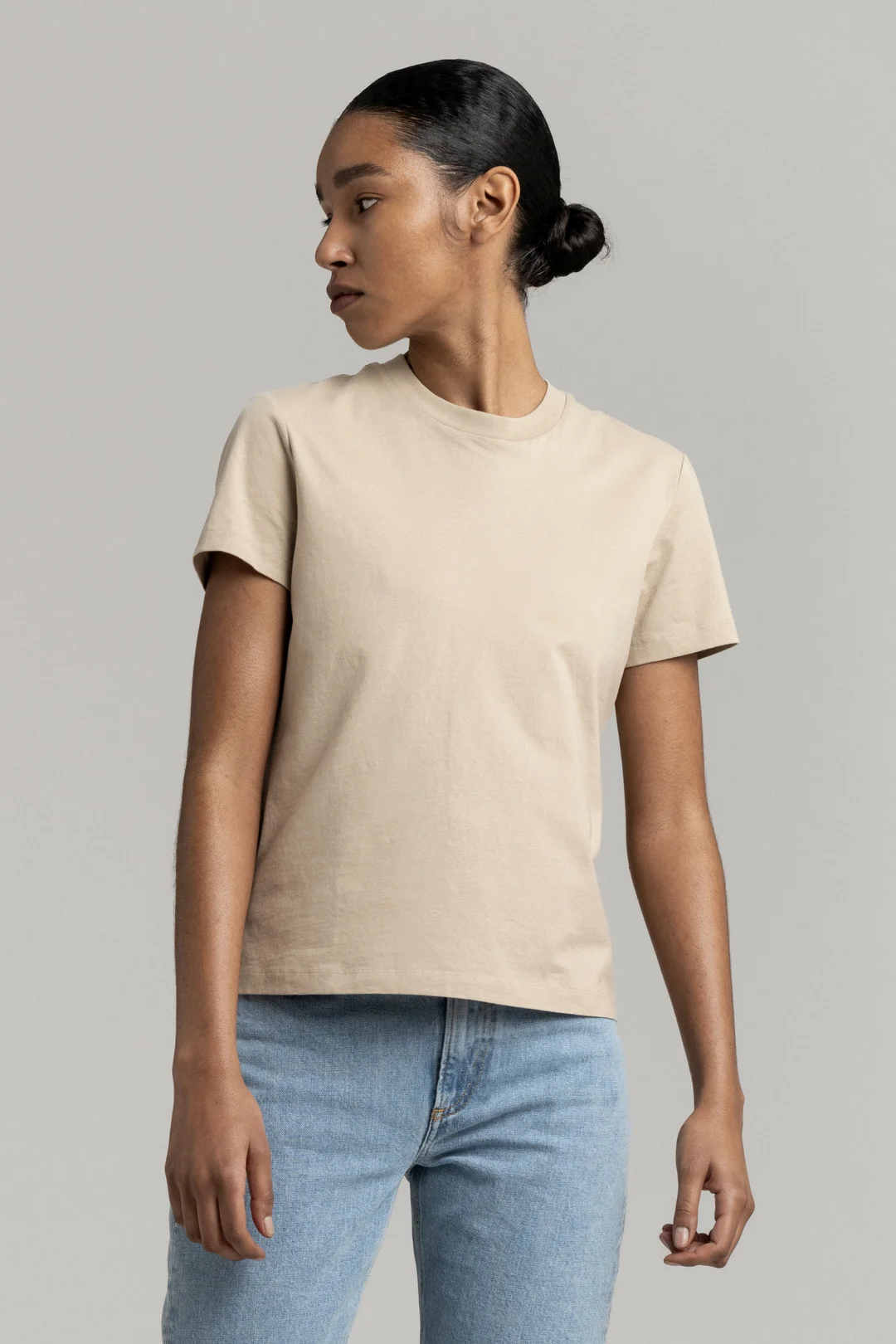 Sand T-Shirt | Organic Cotton Crewneck - ASKET