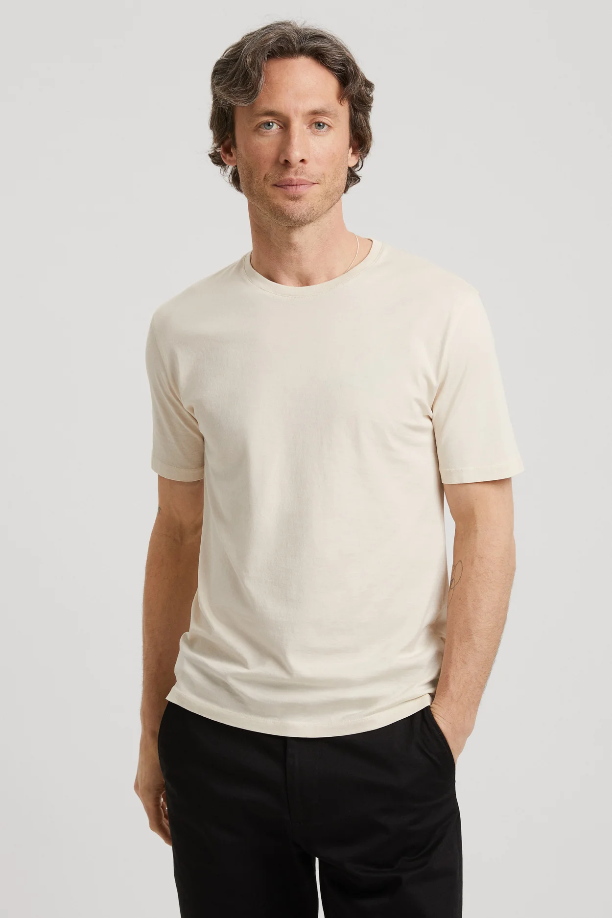 Off White Lightweight T-Shirt | ELS Cotton Crewneck - ASKET