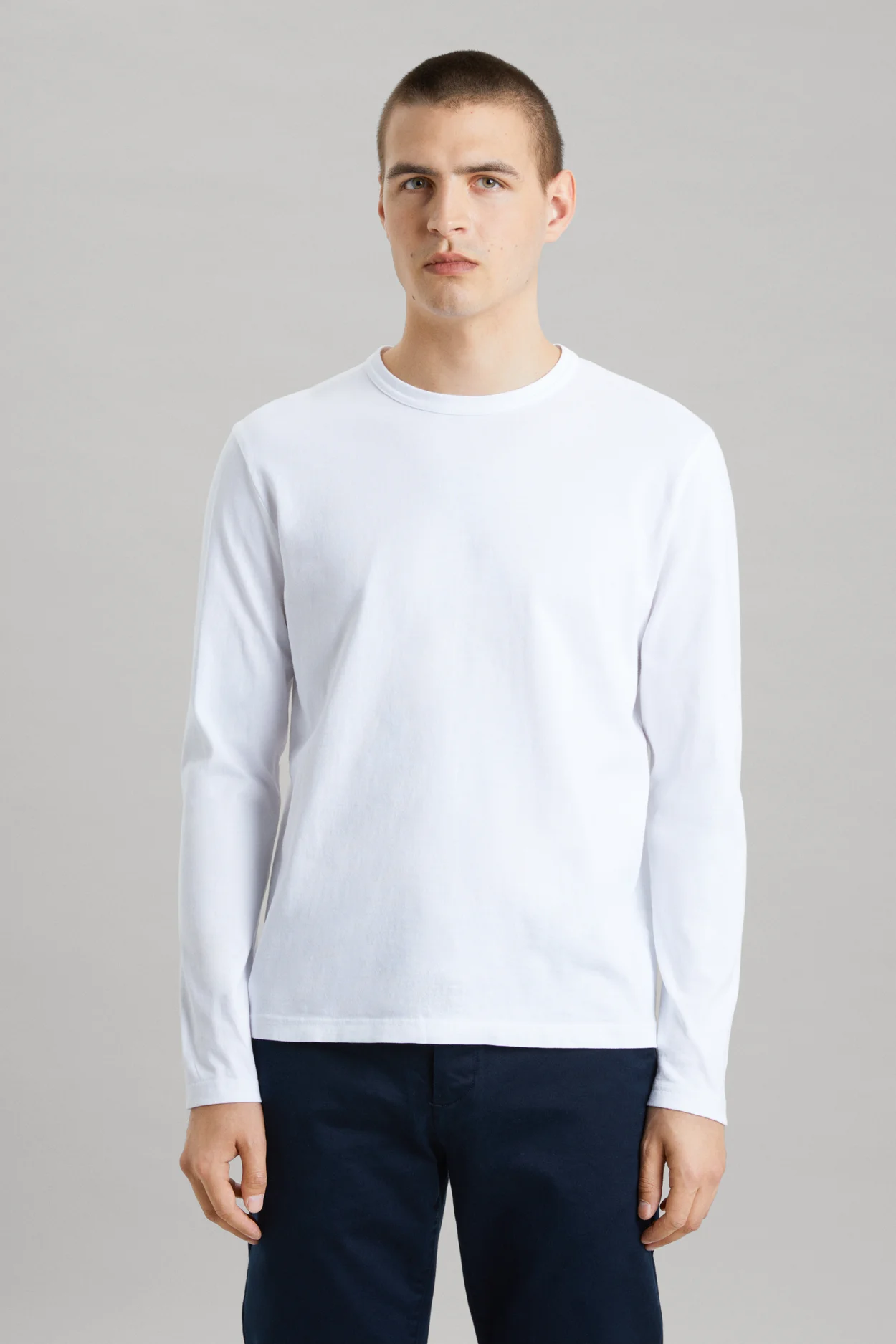 White Long Sleeve T-Shirt | Organic Cotton Crewneck - ASKET