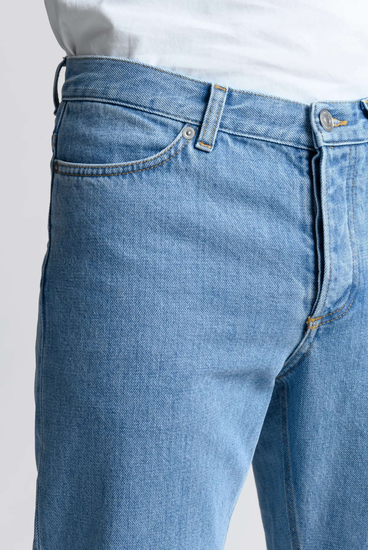 Mid Blue 5 Pocket Jules Jeans in Stretch Denim