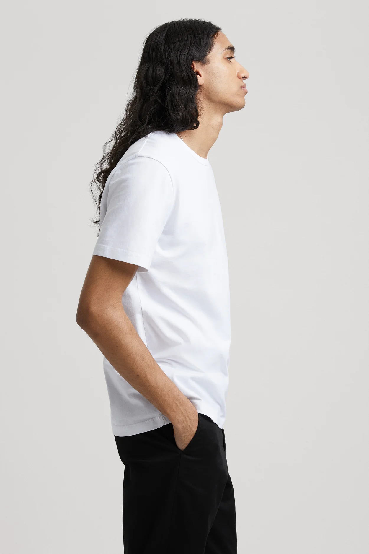 White Long Sleeve T-Shirt  Organic Cotton Crewneck - ASKET